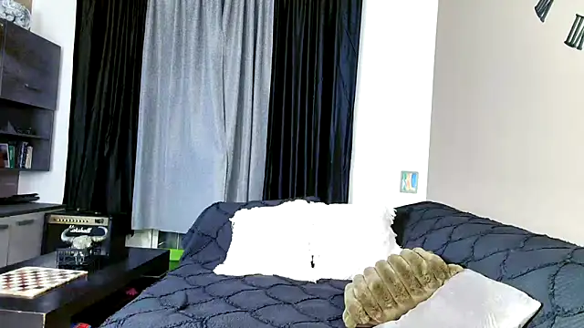 snowpanter online show from December 10, 2024, 9:11 pm