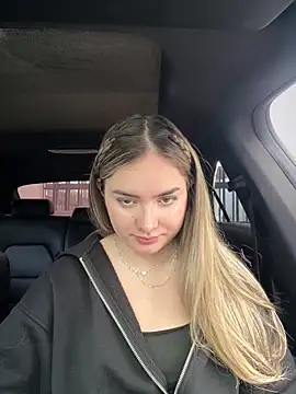 Snapshot of imlindapink chatting on September 9, 2025, 4:50 pm imlindapink online show from September 9, 2025, 4:50 pm