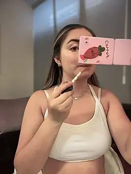 Snapshot of imlindapink chatting on October 21, 2025, 3:46 pm imlindapink online show from October 21, 2025, 3:46 pm