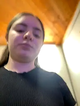 Snapshot of imlindapink chatting on November 22, 2025, 6:51 pm imlindapink online show from November 22, 2025, 6:51 pm