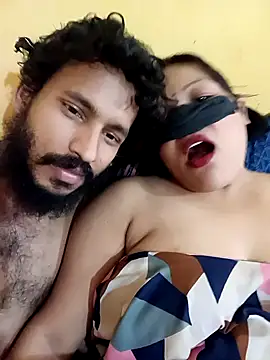 Radhikadavi879 online show from January 27, 2025, 4:11 pm