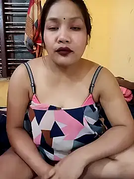 Radhikadavi879 online show from January 28, 2025, 3:35 pm