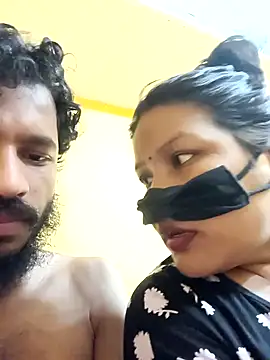 Radhikadavi879 online show from February 2, 2025, 6:20 pm