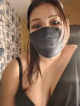 Radhikadavi879 online show from October 8, 2025, 4:04 pm