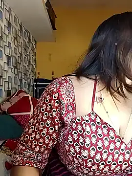 Radhikadavi879 online show from January 17, 2026, 8:41 am