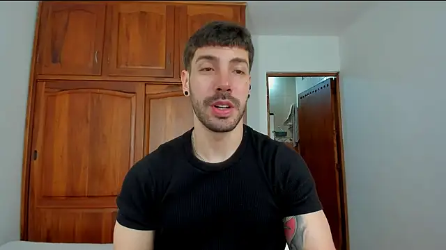 Guyinthemountain online show from June 24, 2026, 4:17 pm