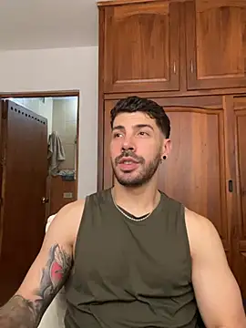 Guyinthemountain online show from July 16, 2026, 6:14 pm
