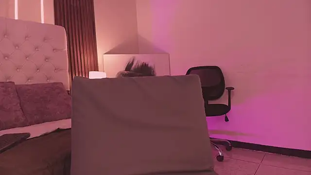 alisson sanders online show from February 18, 2026, 1:18 pm