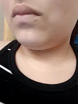 JulietaKane online show from September 25, 2025, 3:16 pm