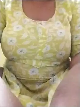 delhi gril online show from December 17, 2024, 1:49 pm