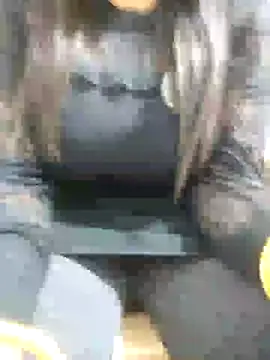 delhi gril online show from February 1, 2025, 11:43 am