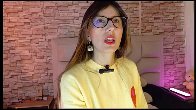 Snapshot of _jade_white_ chatting on April 27, 2026, 5:00 pm jade white online show from April 27, 2026, 5:00 pm