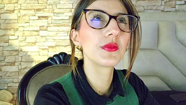 Snapshot of _jade_white_ chatting on May 29, 2026, 1:31 pm jade white online show from May 29, 2026, 1:31 pm