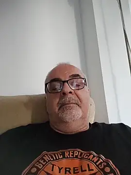 Satiro Sevilla online show from April 18, 2026, 7:07 pm