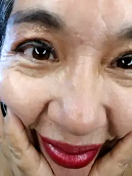 anniecoopeer online show from February 13, 2025, 2:42 pm