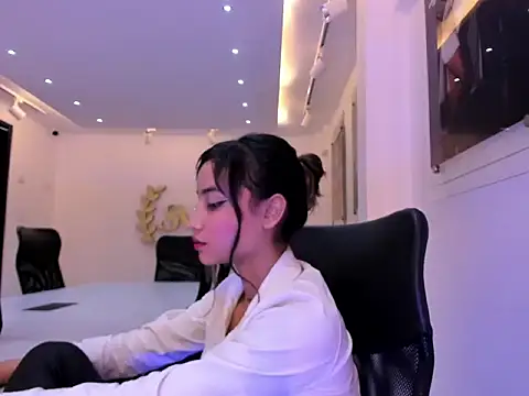 Snapshot of NairobiLee chatting on February 8, 2025, 11:44 am NairobiLee online show from February 8, 2025, 11:44 am