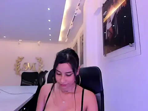 Snapshot of NairobiLee chatting on February 8, 2025, 5:50 pm NairobiLee online show from February 8, 2025, 5:50 pm