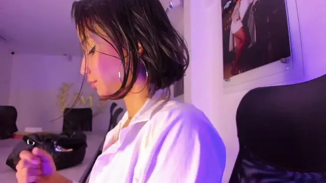 Snapshot of NairobiLee chatting on March 5, 2025, 12:11 pm NairobiLee online show from March 5, 2025, 12:11 pm