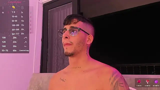 iamcamiloo  online show from February 9, 2025, 11:57 pm