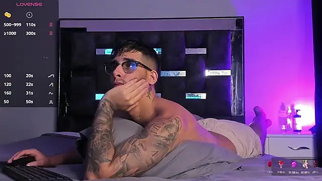 iamcamiloo  online show from March 5, 2025, 2:46 am