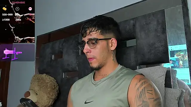 iamcamiloo  online show from September 12, 2025, 5:40 am