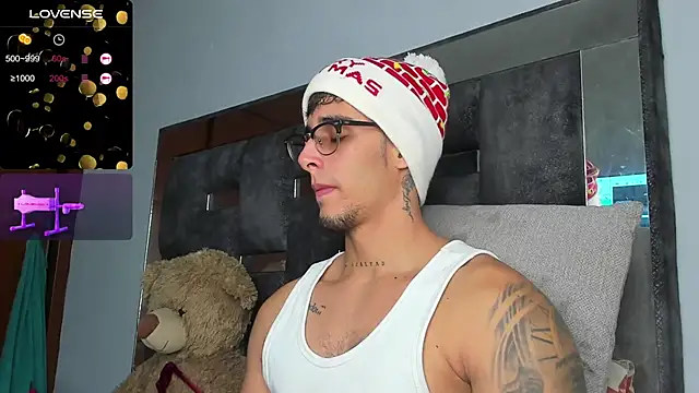 iamcamiloo  online show from December 3, 2025, 4:31 am