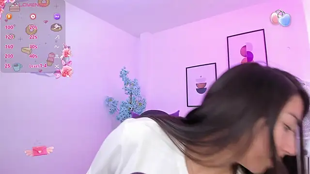 Ema louis  online show from January 25, 2025, 6:13 pm