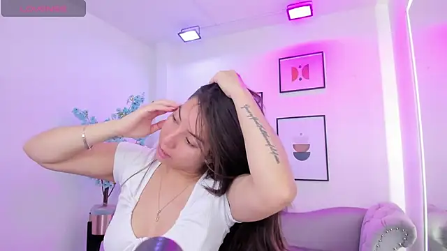 Ema louis  online show from February 24, 2025, 12:26 pm