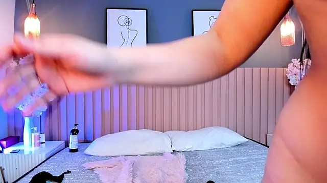 babee sophie online show from January 14, 2025, 6:24 am