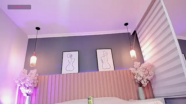 babee sophie online show from February 8, 2025, 4:25 am