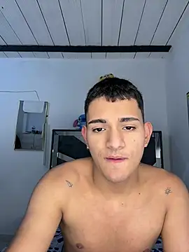 Snapshot of ander_deimond_ chatting on January 20, 2025, 8:50 pm ander deimond  online show from January 20, 2025, 8:50 pm