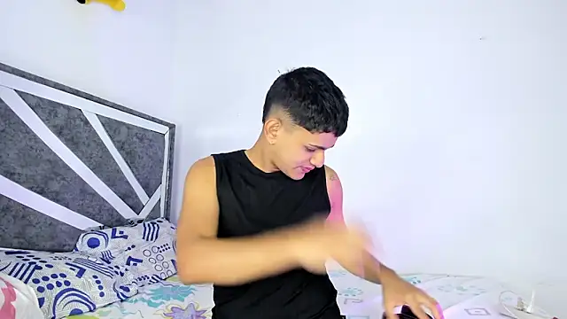 Snapshot of ander_deimond_ chatting on February 27, 2025, 8:53 pm ander deimond  online show from February 27, 2025, 8:53 pm