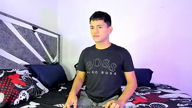 Snapshot of ander_deimond_ chatting on March 11, 2025, 3:12 pm ander deimond  online show from March 11, 2025, 3:12 pm