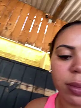 lariic online show from March 4, 2026, 2:01 pm