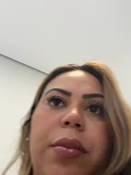 lariic online show from March 20, 2026, 6:35 pm