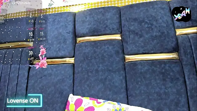 skaysanchez1 online show from November 5, 2025, 1:11 pm