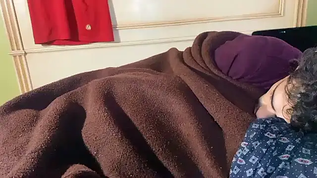 emylolo9 online show from December 29, 2024, 4:16 am