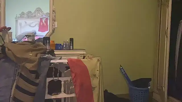 emylolo9 online show from January 20, 2025, 10:15 pm