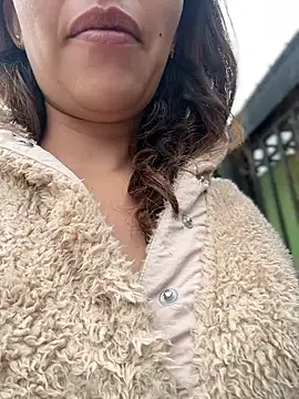 im lorein online show from January 27, 2025, 4:11 pm