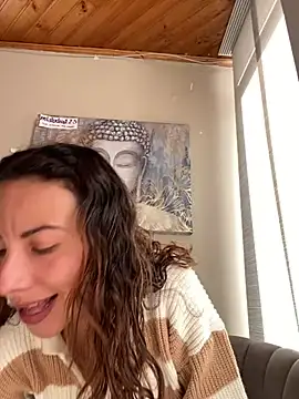 im lorein online show from January 30, 2025, 12:59 pm