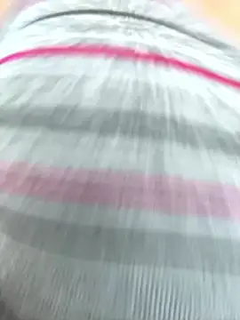 im lorein online show from February 28, 2025, 5:15 pm