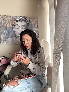 im lorein online show from September 9, 2025, 12:59 pm