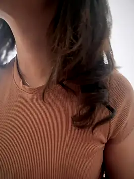 im lorein online show from October 8, 2025, 7:00 pm