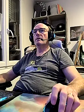 bogland33 online show from February 27, 2025, 10:53 pm