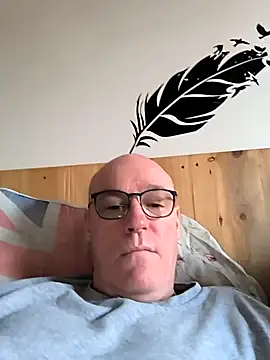 bogland33 online show from March 1, 2025, 5:05 pm