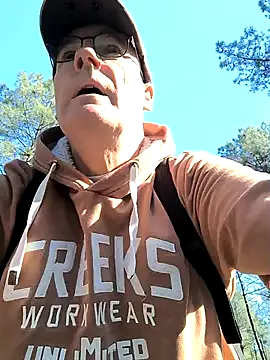 bogland33 online show from March 2, 2025, 12:11 pm