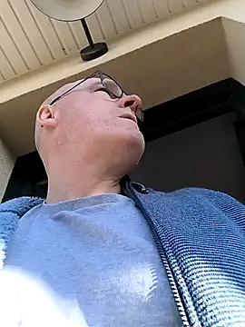 bogland33 online show from March 18, 2025, 8:25 am