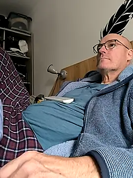 bogland33 online show from September 26, 2025, 11:36 am