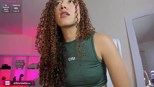 miss catalinaa online show from June 19, 2026, 12:31 pm