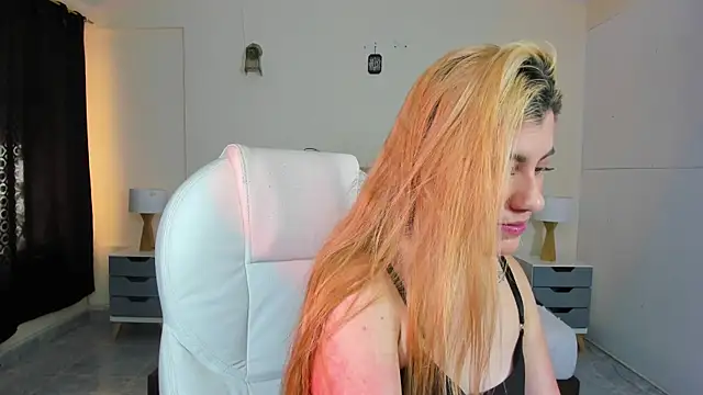 ARITOO  online show from December 1, 2024, 8:31 pm